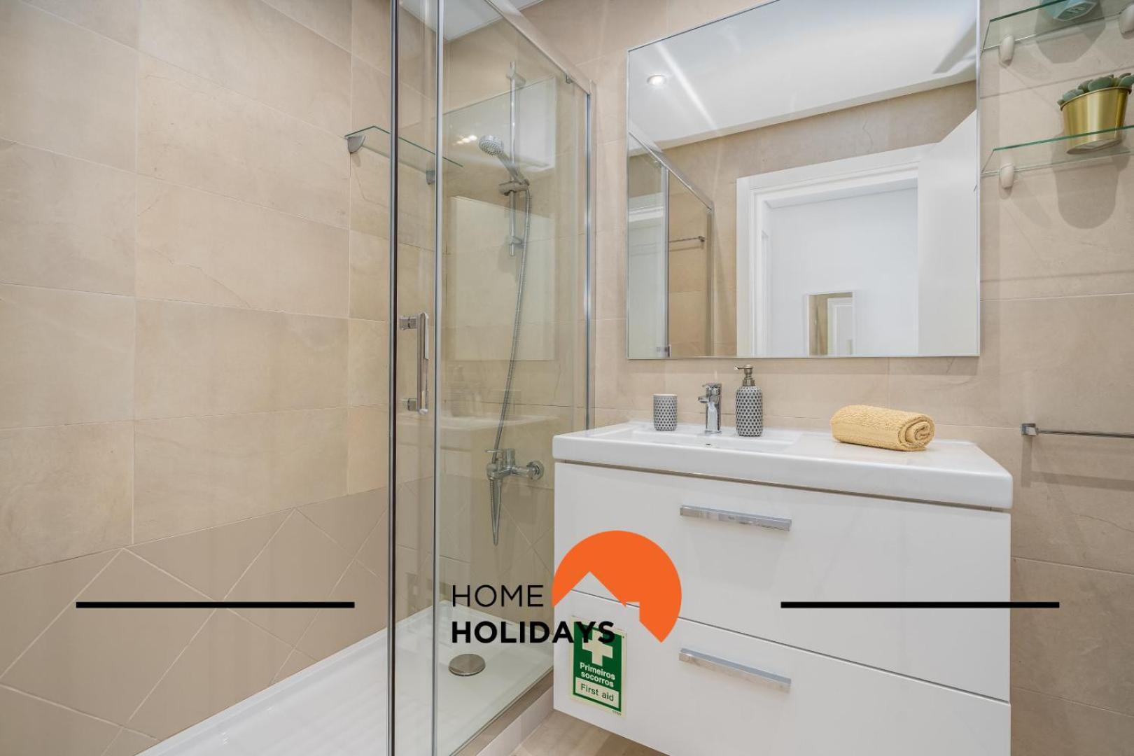 #200 Panoramic Flat By Holidays Apartment